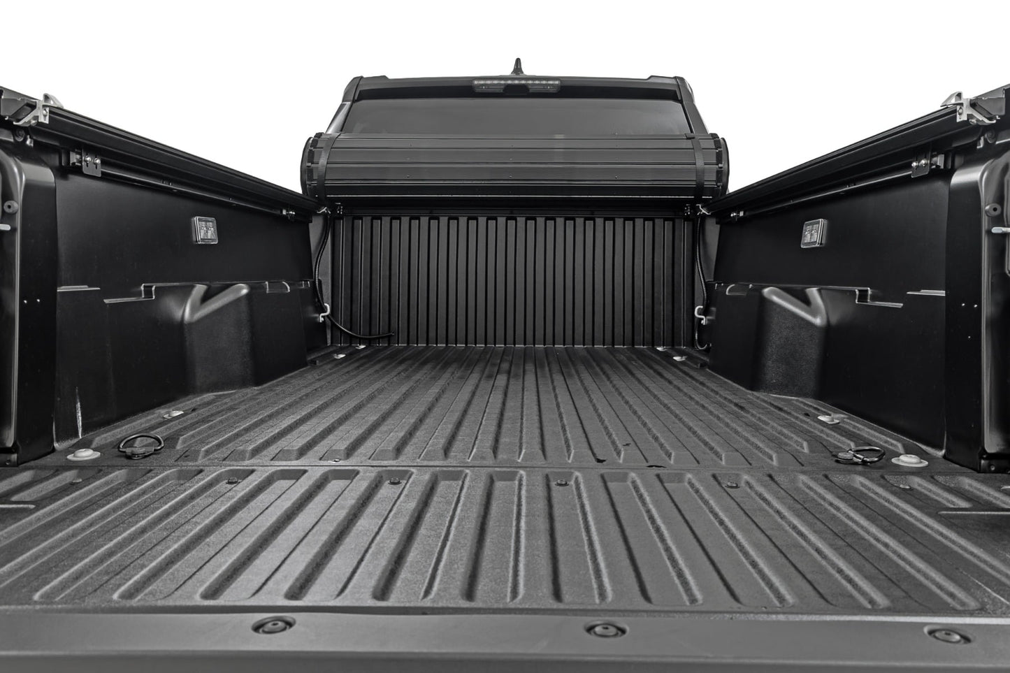 Rough Country - Hard Roll Up Bed Cover - 6' Bed - Toyota Tacoma 2WD/4WD (2024-2026) - 50410600