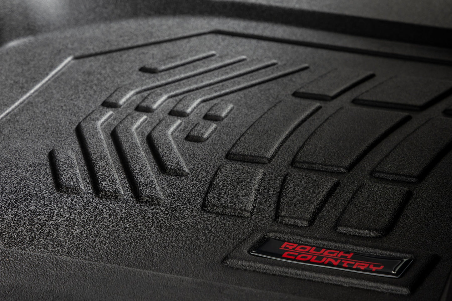 Rough Country - Floor Mats - FR Bucket - Crew - Chevy/GMC 1500/2500HD/3500HD (19-25 & Classic)