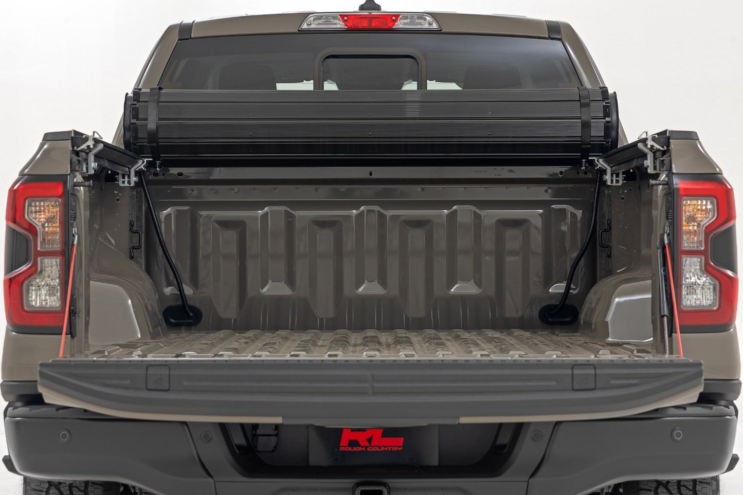 Rough Country - Hard Roll Up Bed Cover - 5' Bed - Ford Ranger 2WD/4WD (24-25) - 50210520