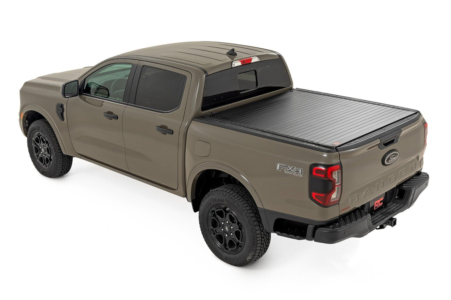 Rough Country - Hard Roll Up Bed Cover - 5' Bed - Ford Ranger 2WD/4WD (24-25) - 50210520